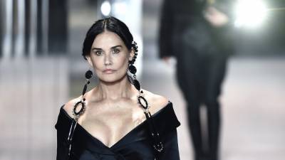 Demi Moore Makes Surprise Runway Appearance in Fendi Couture Show - www.etonline.com