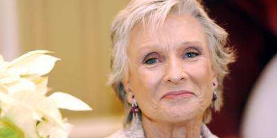 Cloris Leachman Passes Away at 94 - www.justjared.com