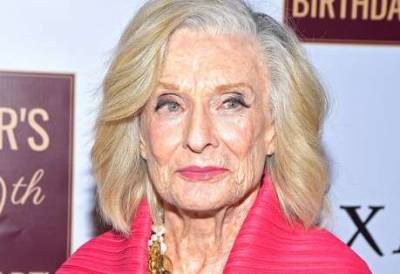 Cloris Leachman: Oscar-winning star of Young Frankenstein and The Mary Tyler Moore Show, dies aged 94 - www.msn.com