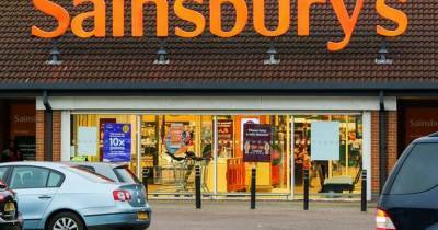 Sainsbury's shopper 'grossed out' when delivery man returns to 'check her out' after dropping off groceries - www.dailyrecord.co.uk