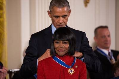 Barack And Michelle Obama Remember ‘Extraordinary’ Cicely Tyson Following Her Death - etcanada.com