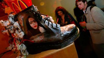 A new stage: Dr Martens valued at $5 billion in share sale - abcnews.go.com - Germany