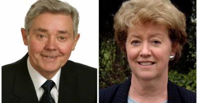 Two ‘giants’ of Trafford politics posthumously recognised for their contributions to the council - www.manchestereveningnews.co.uk