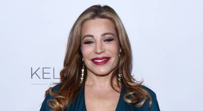 Taylor Dayne Responds After Being Slammed for Being at Trump's NYE Party - www.justjared.com - USA - Florida - Columbia