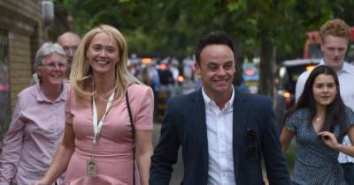 Dec Donnelly still waiting to be asked by Ant McPartlin to be his Best Man - www.dailyrecord.co.uk
