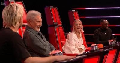 Sir Tom Jones in tears as Stevie Wonder made a surprise appearance on The Voice - www.manchestereveningnews.co.uk - county Jones