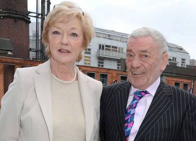 Marian Finucane’s husband John Clarke ‘doesn’t know what to do’ without her - evoke.ie