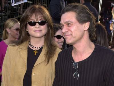 Valerie Bertinelli Opens Up About Losing Eddie Van Halen: ‘It’s Just Shattering’ - etcanada.com