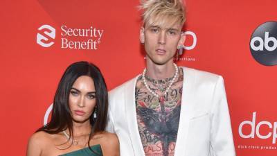 Megan Fox, Machine Gun Kelly spark engagement rumors after actress spotted wearing ring - www.foxnews.com - New York
