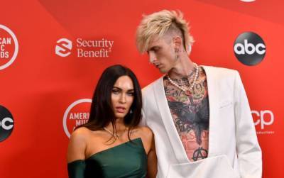 Megan Fox Clears Up Engagement Rumours By Sharing Close-Up Of Ring - etcanada.com - New York