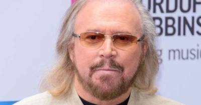 Barry Gibb lived in 'lockdown' after brothers' deaths - www.msn.com
