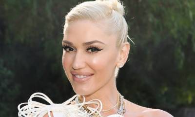 Gwen Stefani shares 'crying' photo and fans had a lot to say - hellomagazine.com
