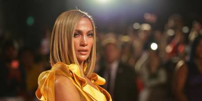 Jennifer Lopez Took Off Her Makeup on Instagram to Show Her Three-Step Skincare Routine - www.cosmopolitan.com