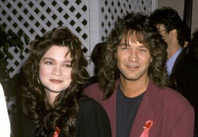 Valerie Bertinelli Tears Up Talking About Her Ex-Husband Eddie Van Halen’s Death - etcanada.com
