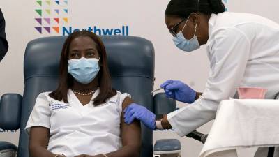 Nurse who received first coronavirus vaccine in US gets second dose - www.foxnews.com - New York - USA - New York