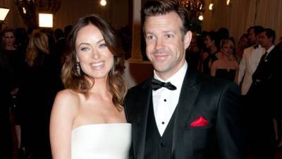 Olivia Wilde Reunites With Ex Jason Sudeikis After Hand-Holding Wedding Date With Harry Styles – Pics - hollywoodlife.com - Los Angeles