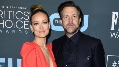 Olivia Wilde Spotted With Ex Jason Sudeikis After Hand-Holding Pics With Harry Styles - www.etonline.com - Los Angeles