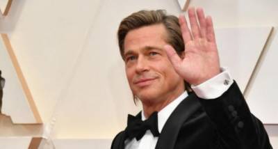 Brad Pitt kicks off 2021 in Turks and Caicos with Red Hot Chili Peppers' Flea; Goes snorkelling & flaunts ink - www.pinkvilla.com - Hollywood