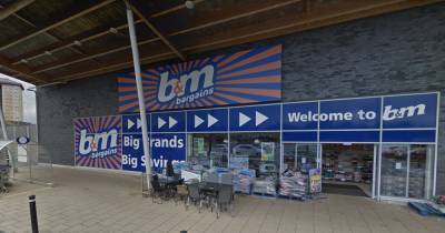 Scots B&M rammy as worker battered with shopping bag on New Year's Day - www.dailyrecord.co.uk - Scotland