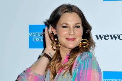 Drew Barrymore Says She Was Stood Up On A Date After Using A Celebrity Dating App - etcanada.com