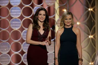 Amy Poehler Teases Her And Tina Fey’s Return As Golden Globe Hosts, Jokes She ‘Just Has A Few Questions’ - etcanada.com
