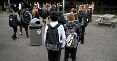 Scottish School Closures Survey: Tell us what you really think of new measures to stop Covid-19 spread - www.dailyrecord.co.uk - Scotland
