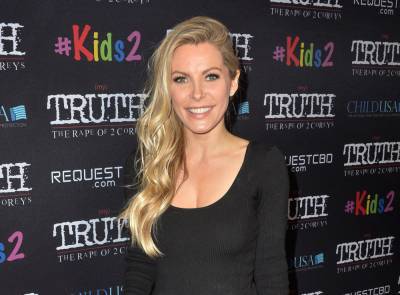 Crystal Hefner Reveals She ‘Almost Didn’t Make It’ After Plastic Surgery Gone Wrong - etcanada.com