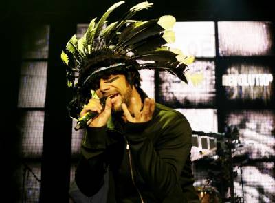 Jamiroquai’s Jay Kay Responds After Being Compared To Capitol Rioter: ‘I Wasn’t With All Those Freaks’ - etcanada.com - Britain