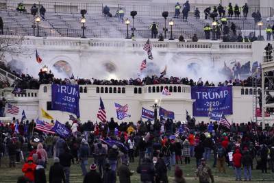 Live Updates: US Capitol gets 'non-scalable' 7-foot fence after Wednesday's rioting - www.foxnews.com - USA - Washington