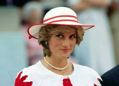 Princess Diana’s pals gave her naughty advice on how to get Charles in the mood - evoke.ie - county Charles