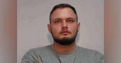 Drug addict with picture of Corrie killer on phone tried to murder two women 19 days apart - he attacked a grand 90 MINUTES after being bailed by a court - www.manchestereveningnews.co.uk - county Oldham