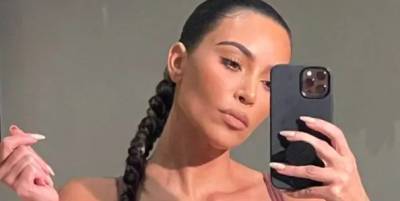 Kim Kardashian Mysteriously Deletes Instagram Post Without Wedding Ring - www.cosmopolitan.com