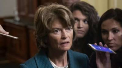 Alaska Sen. Lisa Murkowski calls on Trump to resign, questions her future with GOP - www.foxnews.com - state Alaska
