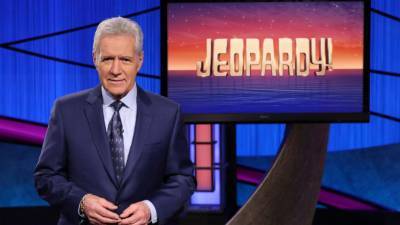Sentimental video tribute opens Trebek's final "Jeopardy!" - abcnews.go.com