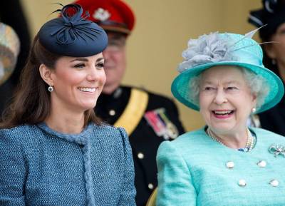 The Queen crops William out of photo as she leads birthday wishes for Kate Middleton - evoke.ie - Britain
