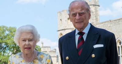 The Queen and Prince Philip receive their Covid-19 vaccinations - www.manchestereveningnews.co.uk