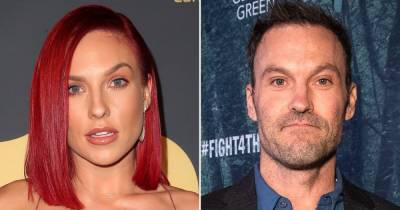 DWTS’ Sharna Burgess Dodges Questions About Brian Austin Green Romance After PDA-Filled Hawaii Vacation: ‘Let It Go’ - www.usmagazine.com - Hawaii