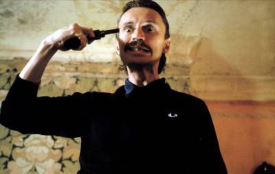 ‘Trainspotting’ spin-off TV series about Begbie in the works, says Robert Carlyle - www.nme.com