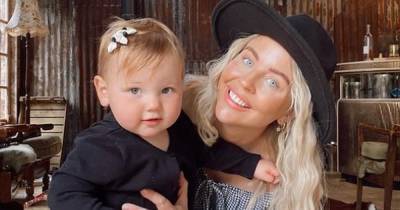 Inside Lydia Bright's family trip to Wales as she stays in rustic barn with mum and dad - www.ok.co.uk