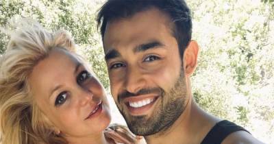 Britney Spears Celebrates Nude With Fiance Sam Asghari After Conservatorship Hearing Win - www.usmagazine.com - county Pacific