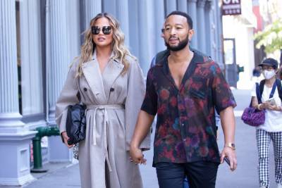 Chrissy Teigen Hopes For ‘Closure’ After Blessings Ceremony For Late Son - etcanada.com