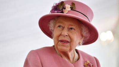Queen Elizabeth ‘has a strong religious faith’ that has helped her overcome ongoing family drama: author - www.foxnews.com