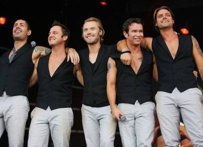 Keith Duffy fondly remembers Stephen Gately’s ‘infectious laugh’ on 12th anniversary - evoke.ie