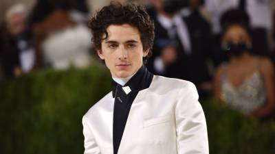 Timothée Chalamet Transforms Into Young Wonka in First Look at Upcoming Film - www.etonline.com