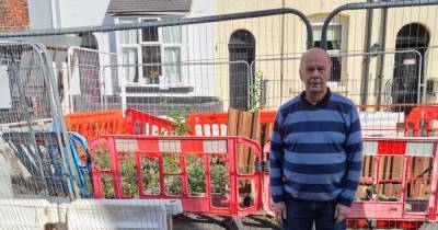 The Cheshire sinkhole that has rats living in it, and a tree growing out of it - locals say "the whole situation is completely unacceptable" - www.manchestereveningnews.co.uk - county Cheshire