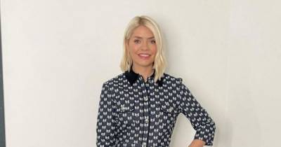Holly Willoughby impresses This Morning viewers in a bow patterned mini dress - www.ok.co.uk