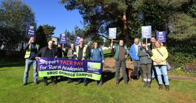 College lecturers in third day of strike action - www.dailyrecord.co.uk - Scotland