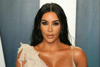 Nicole Brown’s Sister Calls Kim Kardashian’s O.J. Simpson Jokes On ‘SNL’ ‘Beyond Inappropriate’ - etcanada.com
