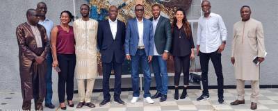 One Liners: Youssou N’Dour, Self Esteem, Cate Le Bon, more - completemusicupdate.com - Japan