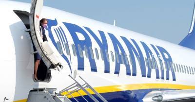 Ryanair flight from Manchester Airport to Lanzarote hit by reported 'bird strike' - passengers heard 'two large bangs' - www.manchestereveningnews.co.uk - Manchester